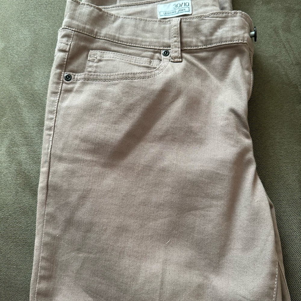 Gap tan skinny jeans with ankle zipper